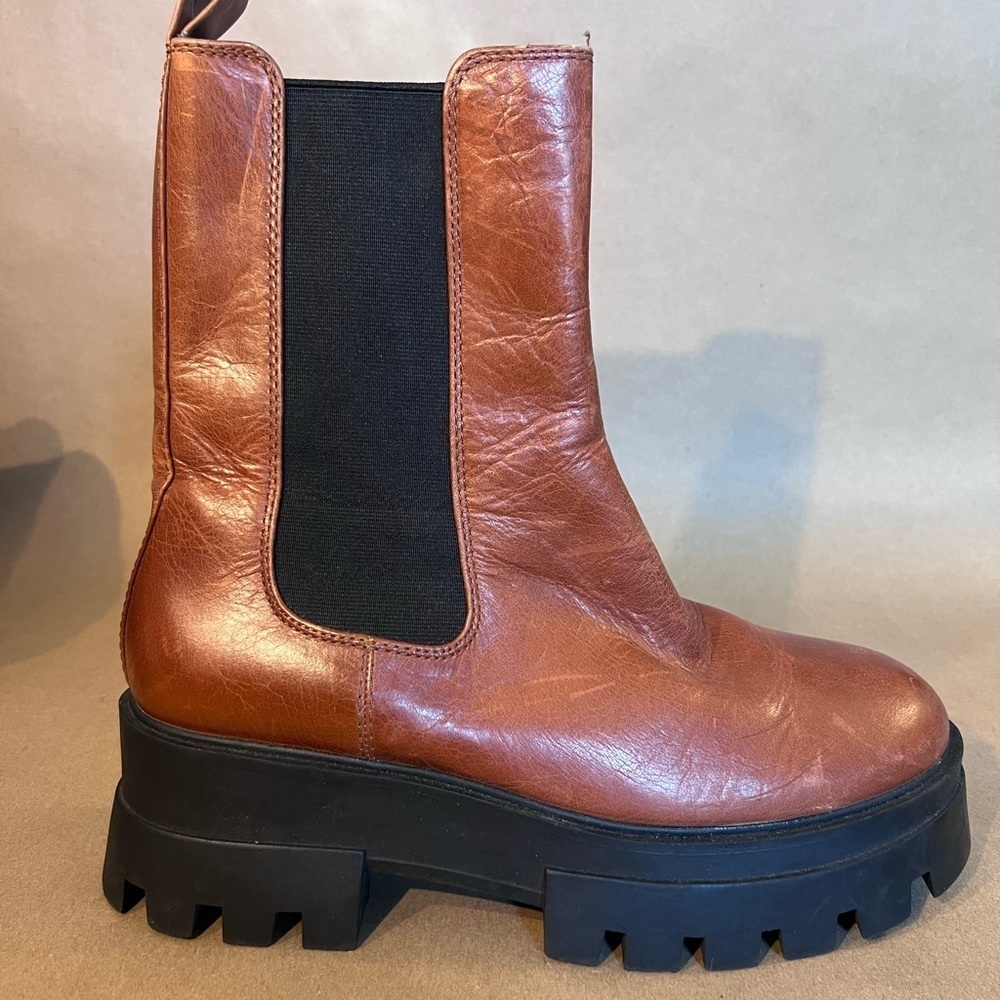 Gianni Bini Down-Town Brown Genuine Leather Chlesea Sole Platform Boots US 10 M